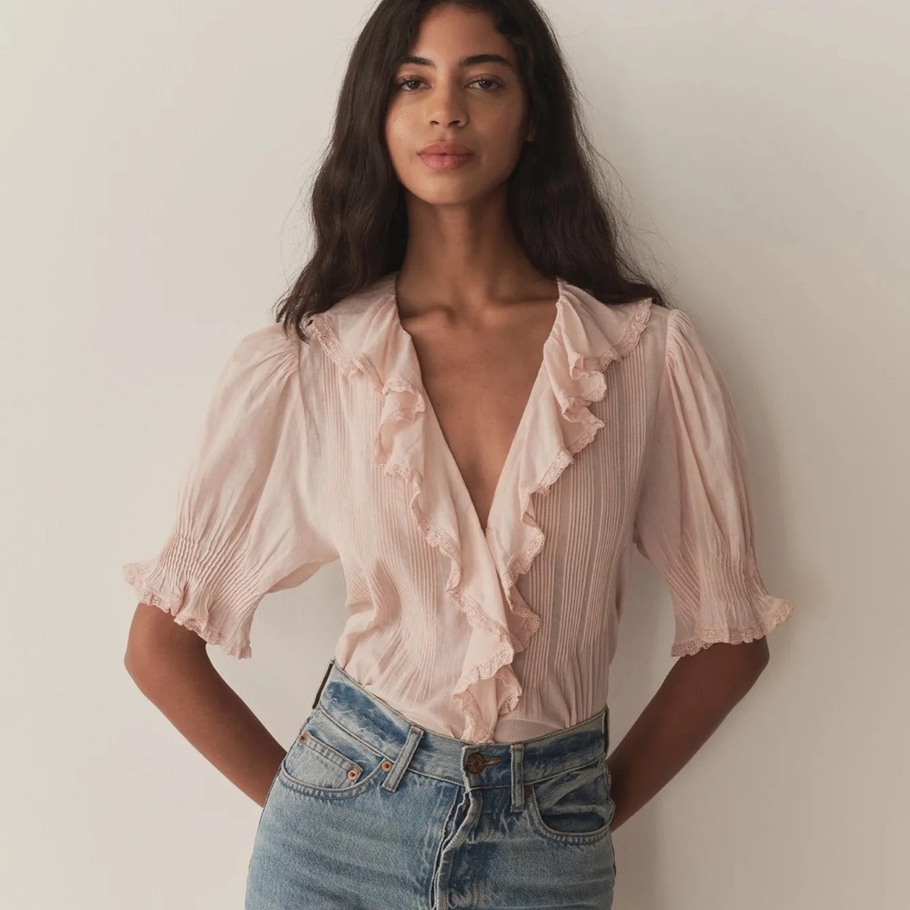 Doen Blush Ruffle V-Neck Blouse Henri Top in Blush NWT
